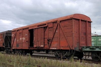 Особенности транспортировки в крытых вагонах